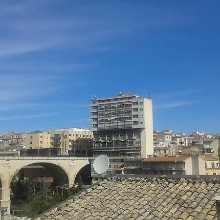Ruggero Settimo Pensión Ragusa