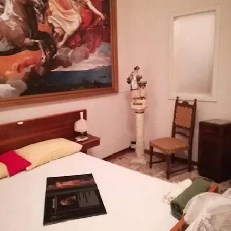 Ruggero Settimo *